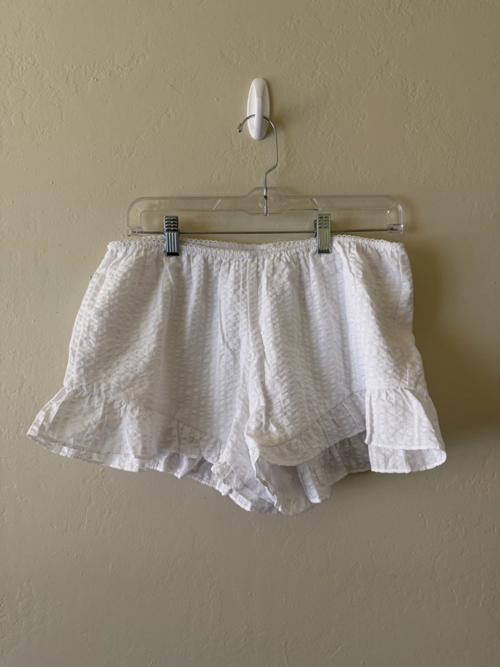 NWT princess polly White Ruffled Seersucker Lounge Shorts